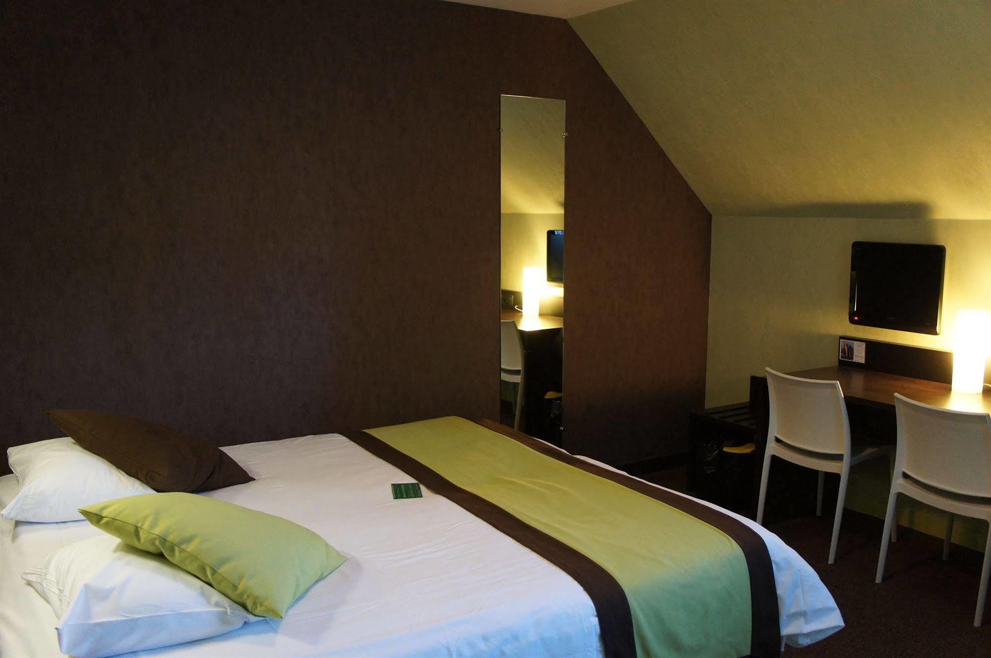 Logis Golfe Hotel Vannes Eksteriør bilde